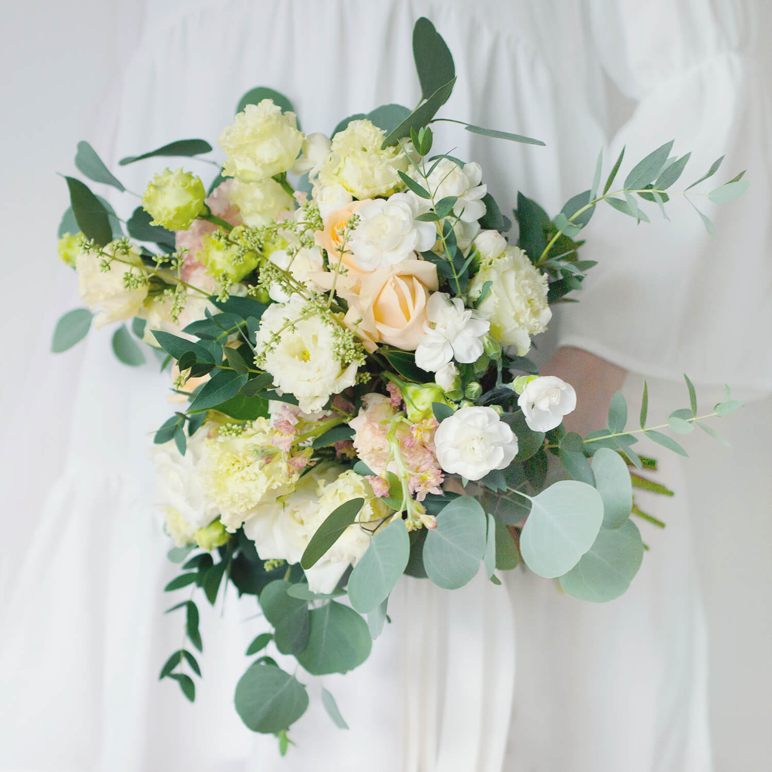 Bride's Bouquet Cream