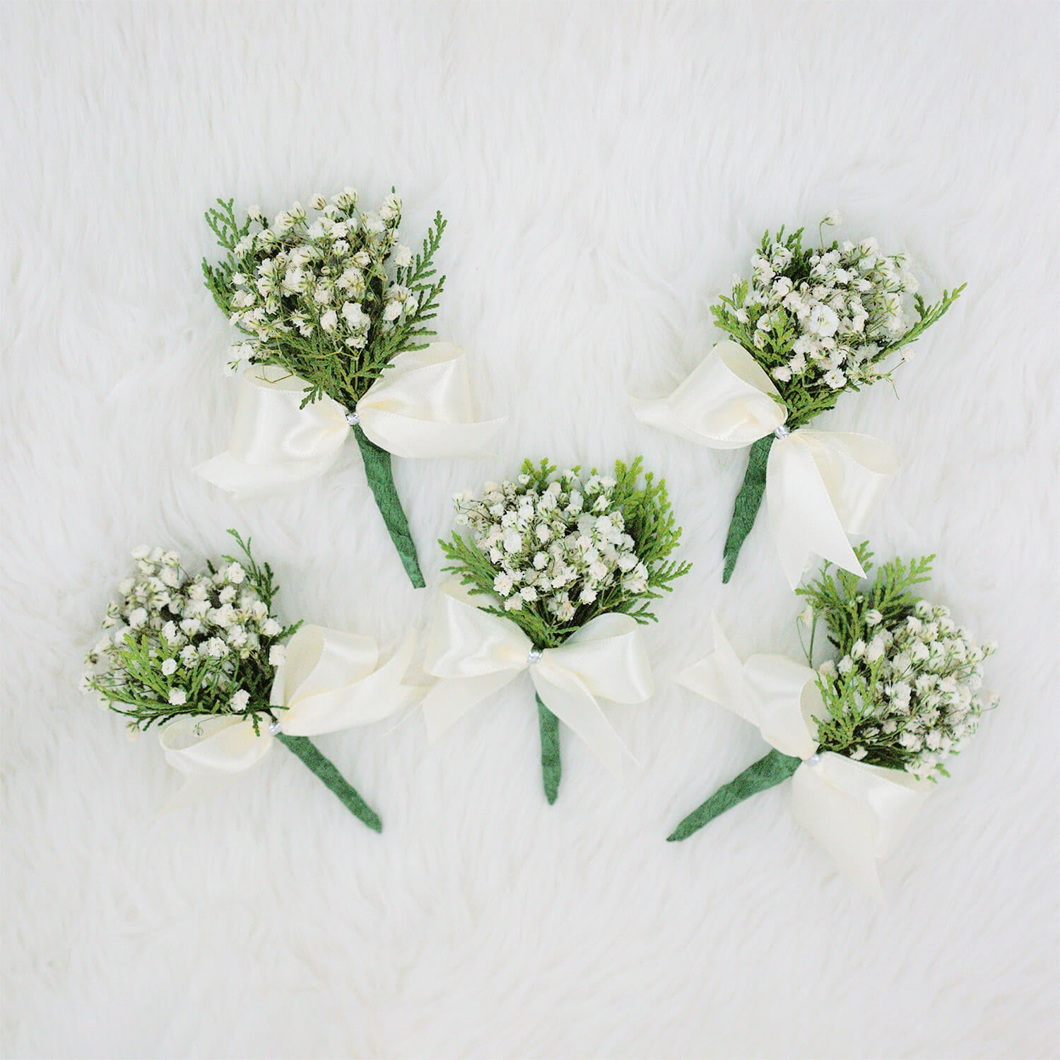 Groomsmen Boutonniere Vanilla