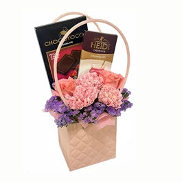 Mother’s Day Surprise Gift Hamper