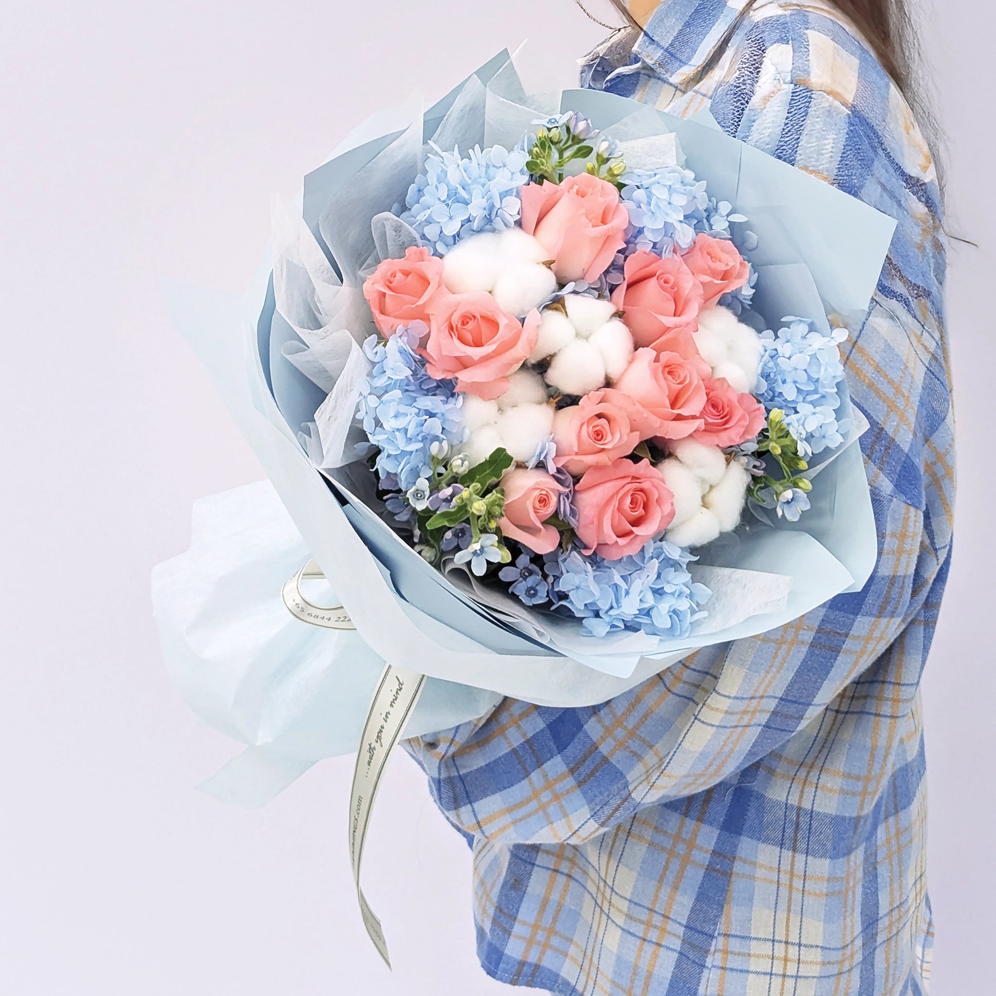 Dreamy Skies Hand Bouquet